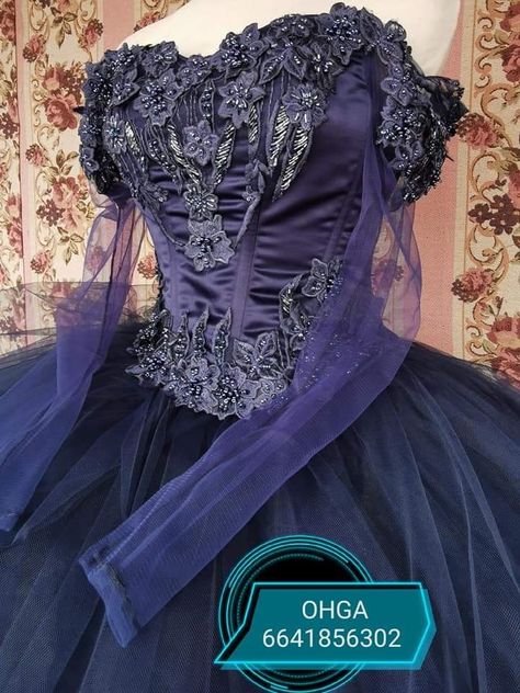 Violet Quinceanera Dresses, Emo Quince, Goth Victorian Wedding, Dark Purple Quinceanera Dresses, 1500 Dress, Silver Quinceanera Dresses, Purple Quince Dress, Quinceanera Dresses Ideas, Ideas Para Xv Años