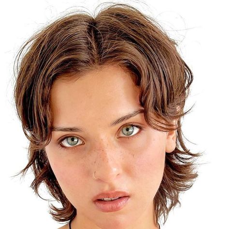 Bob Haircut Ideas, Short Shag Haircuts, Really Short Hair, Hair Inspiration Short, Super Short Hair, A Haircut, 90s Hairstyles, Hair Control, Haircuts Straight Hair