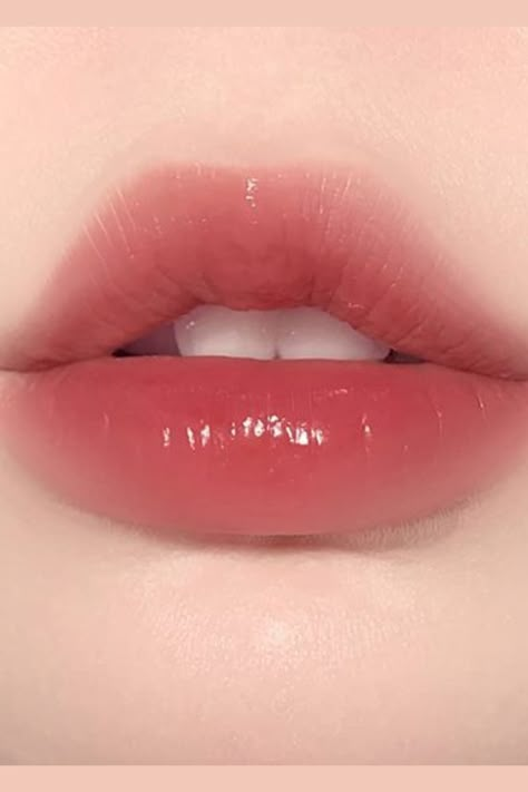 Pink Lip Makeup Look, Lip Pictures Aesthetic, Lips Pic, Douyin Lip, Douyin Lips, Lip Reference, Bibir Pink, Lips Reference, Recital Makeup