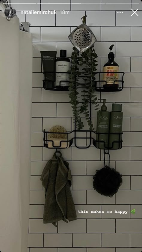 Dorm Bathroom, Deco Studio, Casa Country, Restroom Decor, Dream Apartment Decor, Future Apartment Decor, Bathroom Decor Apartment, Apartment Aesthetic, Bathroom Inspiration Decor