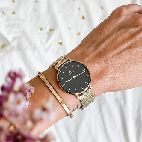 Discover timeless elegance with a Daniel Wellington Watch, designed for the modern woman. This classic accessory perfectly complements any outfit, effortlessly enhancing your style. Click the link to make it yours today and embrace sophistication. #DanielWellington #TimelessElegance #WomensFashion #amazonad #affiliate Gold Watch For Women, Dw Watch, Daniel Wellington Petite, Hair Lifestyle, Daniel Wellington Watch, Watch For Women, Mesh Bracelet, Watches For Women, Classic Watches