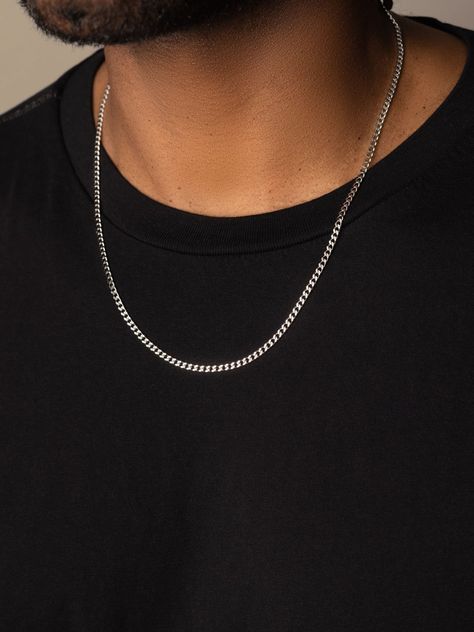 Small Chain Men, Man Silver Necklace, How To Wear Mens Jewelry, Guys Necklaces Silver, Guys Chains Necklace, Guy Chains Necklace, Chains Necklace For Men, White Gold Chains Mens, Chains Men Jewelry