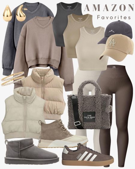 not my photos Amazon Lookbook Outfits, Comfy Casual Fall Outfits 2024, Alo Hat Outfits, Winter Amazon Outfits, Suburban Mom Outfit, Women Sweatpants Outfits, Errands Outfit Winter, Fall Workout Outfits, Comfy Mom Outfits