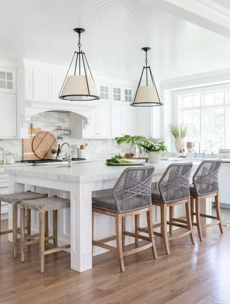 Kitchen Ideas | Dining Room | Kitchen Pendant Lighting | Counter Stool | Rope Counter Stools | #interiordesign #homedecor Modern Coastal Kitchen, Island Chairs, Beautiful Kitchen Designs, Knysna, Kitchen Counter Stools, Kitchen Island With Seating, Kitchen Images, Island With Seating, Kitchen Design Trends