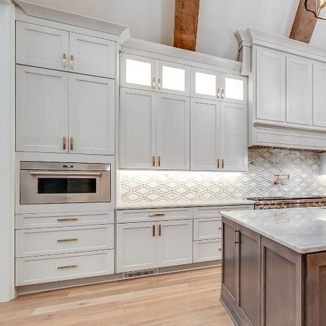 Kith Kitchens on Instagram: “Check out this amazing new construction project by @buildwithbmc in Raleigh, NC.  A kitchen space that has it all!  Door Style: Shaker…” Kith Kitchen Cabinets, Door Styles, Raleigh Nc, Kitchen Designs, Kitchen Space, A Kitchen, New Construction, Kitchen Design, Kitchens