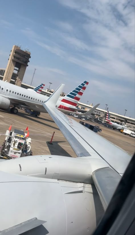 Picture of American Airlines airplanes at DFW airport Picture Of Airport, American Airlines Format, America Airline Format, America Airport, America Airlines, Flight Pictures, American Airport, Flight Pics, Texas Airport