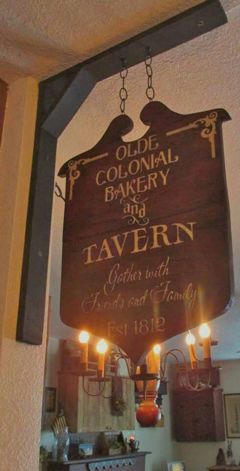 Fantasy Pub, Tavern Party, Taverna Medieval, Colonial Tavern, Tavern Ideas, Tavern Decor, Keepers Of The Kingdom, Medieval Tavern, Tavern Sign