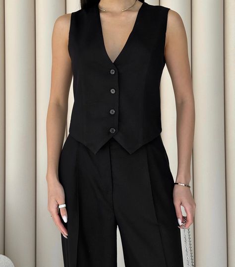 Suit Pants Women Outfits, Vest Formal Women, Formal Vest Outfits For Women, Suit Vest Outfits For Women Casual, Coat Suit Women, Formals Women, Suit For Women Formal, Black Vest Outfits For Women, Suit Vest Outfits For Women