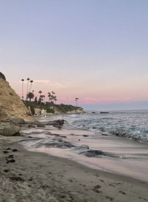 California Beach Aesthetic Vintage, Laguna Beach Sunrise, Top Of The World Laguna Beach, Loma Linda California, Socal Beach Aesthetic, La Beach Aesthetic, Long Beach California Aesthetic, Laguna Beach Aesthetic, California Beach Aesthetic