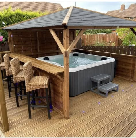 Whirlpool Deck, Hot Tub Area, Hot Tub Landscaping, Hot Tub Designs, Tub Deck, Hot Tub Patio, Hot Tub Gazebo, Outdoor Hot Tub, Hot Tub Ideas