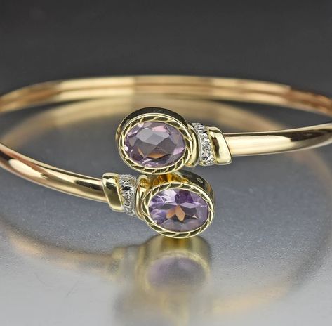 Bypass Amethyst and Diamond Gold Bangle Bracelet - Boylerpf Antique Jewellery Online, Bangle Bracelet Set, Gold Bangle Bracelet, White Gold Band, Gold Bangle, Deco Jewelry, Diamond Gold, Art Deco Jewelry, Retro Chic