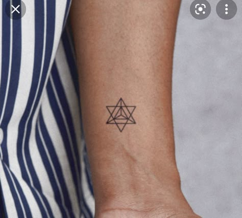 Merkabah Tattoo, Merkaba Tattoo, Geometric Tattoo Wrist, Sacred Geometric Tattoo, Flower Of Life Tattoo, Back Of Neck Tattoo, Sacred Geometry Tattoo, Triangle Tattoos, Geometry Tattoo