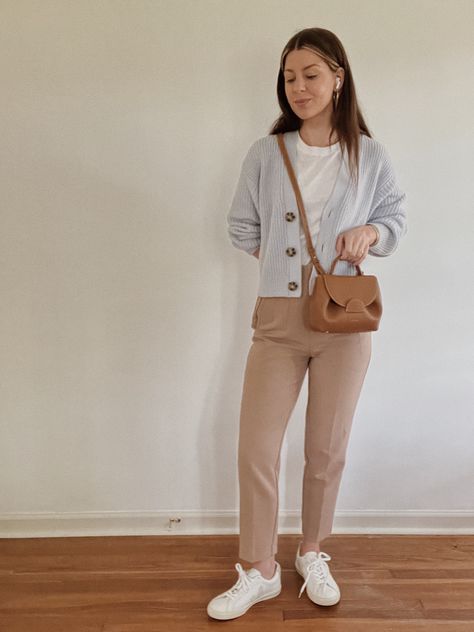 Chino Pants Women Outfit Casual, Chinos Women Outfit, Chinos Outfit, Light Blue Cardigan, Cardigan Short, Work Trousers, Smart Casual Outfit, Wardrobe Ideas, Blue Cardigan