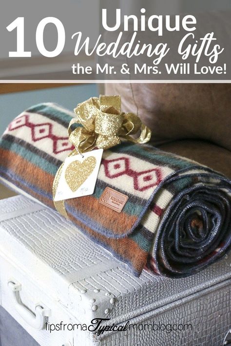 10 Unique Wedding Gifts the Mr and Mrs will Love. #ad #weddinggifts #weddinggiftideas #wedding #marriage #brideandgroom #bride Last Minute Wedding Gifts, Best Friend Wedding Gifts, Unusual Wedding Gifts, Sentimental Wedding Gifts, Cheap Wedding Gifts, Unique Bridal Shower Gifts, Homemade Wedding Gifts, Thoughtful Wedding Gifts, Bridal Shower Gifts For Bride