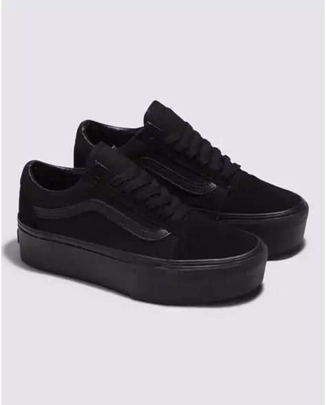 Womens Platform Shoes, Vans Store, Women Platform Shoes, Shoes Vans, Fashion Wishlist, Shoes Collection, Classic Shoes, Platform Shoes, Shoe Collection