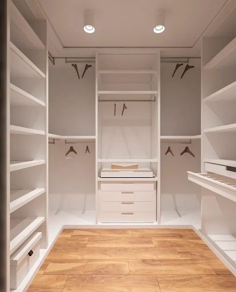 Walk In Closet Square Room, 6x6 Walk In Closet Layout, Small Square Walk In Closet, Small Square Closet, Square Closet Designs, Square Walk In Closet, Narrow Closet Design, Small Closet Design, Walk In Wardrobe Design