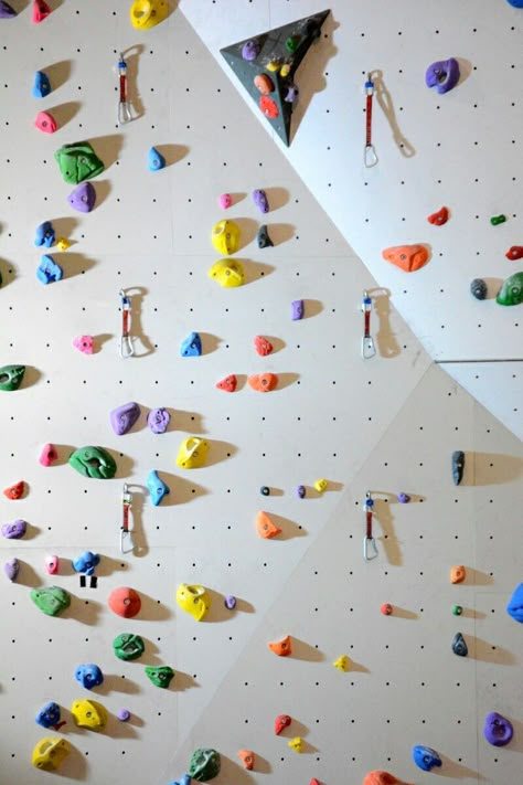 Boulder Wall, Home Climbing Wall, Thailand Activities, Climbing Art, Bouldering Wall, Indoor Rock Climbing, Rock Climbing Wall, Climbing Gym, Tattoo Project