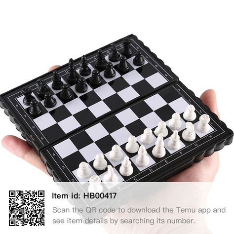 Mini Chess Set, Portable Chess Set, Travel Chess Set, Hover Craft, Board Games For Kids, Chess Sets, Davos, Mind Games, Chess Game