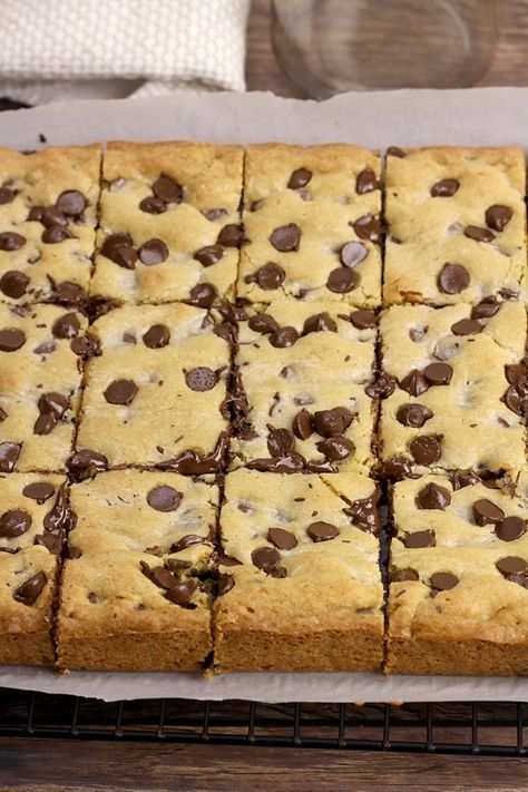 Chocolate Chip Cookie Bars by The Toasty Kitchen Toll House Chocolate Chip Cookies Bars, Moist Chocolate Chip Cookies, Chewy Cookie Bars, Chocolate Chip Pan Cookies, Pillsbury Chocolate Chip Cookies, Chocolate Chip Cookie Bar, Nestle Chocolate Chip Cookies, Chocolate Chip Cookie Bar Recipe, Nestle Chocolate