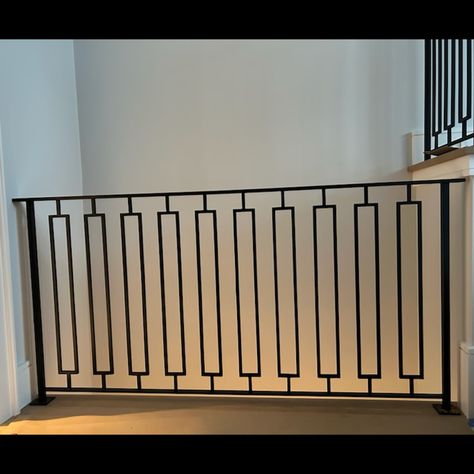 A simple yet modern looking balcony railing design created using the rectangular hoop panels from our Forged Modern Balusters Collection. Item used: MDRN110. Thanks to Concentric Fab for sharing this pic with us. Iron Balcony Railing Design, Windows Railing Design, Ms Grill Design For Staircase, Ms Handrail Design, Outdoor Balcony Railing Design Modern, Ms Railing Design Balcony, Balcony Railing Design Modern Steel, Steel Balcony Railing Design, Guard Rail Design