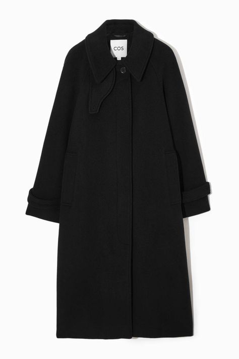 The 28 Best Coats of 2023 to Shop Right Now, Hands Down | Who What Wear UK Black Coat Outfit, Oversized Wool Coat, Best Winter Coats, Luxury Textiles, Tailored Coat, Perfect Coat, Black Wool Coat, Down Puffer Coat, Grey Coat