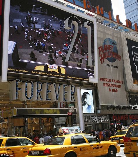 It’s New York Or Nowhere, New York City Shopping, Times Square Billboards, Top Online Shopping Sites, Nyc Spring, New York Billboards Times Square, New York Subway 1970s, Nyc Baby, Nyc Shopping