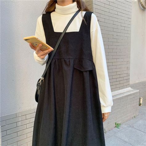 Plain Sweatshirt, Platform Mary Janes, Kawaii Clothes, Overall Dress, Dress With Cardigan, Trendy Fashion Women, Uganda, Daily Fashion, Set Dress