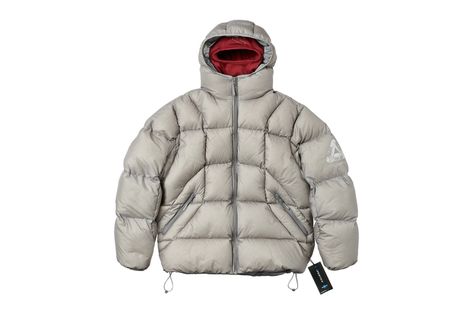 Cool Winter Jackets, Ski Steeze, Palace Clothing, Palace Streetwear, Men Winter Jacket, Outdoor Jackets, Nike Air Max 98, Monogram Hats, Palace Skateboards