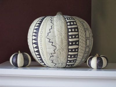 Zentangle Pumpkin DIY | Chica and Jo Zentangle Pumpkin, Halloween Zentangle, Pumpkin Diorama, V Model, Pumpkin Art, Diy Pumpkin, White Pumpkins, Zentangle Patterns, Pumpkin Design