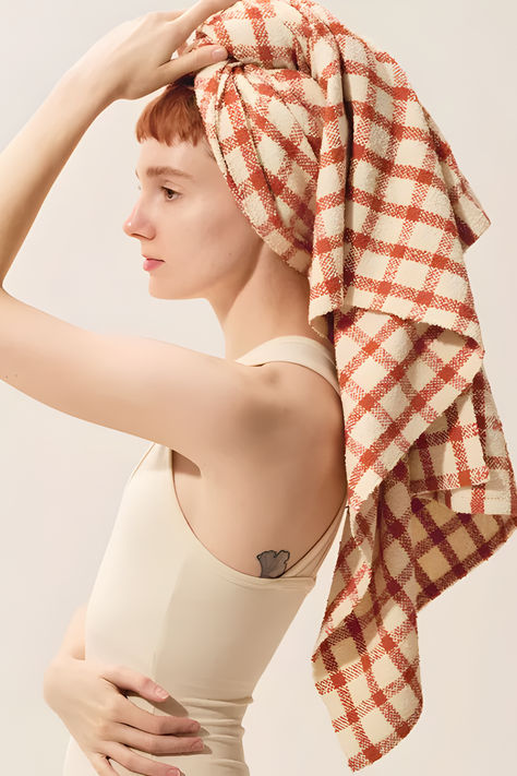 These towels are woven with 100% GOTS-certified organic cotton, offering a blend of traditional terry cloth and Turkish towel features. They are as absorbent as they are fast-drying and come in various sizes, including Bath Towel, Hand Towel, and Washcloth. Explore more at the Stay Clean Board, and find comprehensive details at Marmalade. shower routine aesthetic | shower aesthetic | shower products aesthetic | skincare aesthetic | skincare natural | skincare routine | bathroom aesthetic Bath Collection, Bath Essentials, Natural Skin Care Routine, Towel Collection, Lima Peru, Cotton Bath Towels, Black Chelsea Boots, Bath Towel Sets, Persimmon