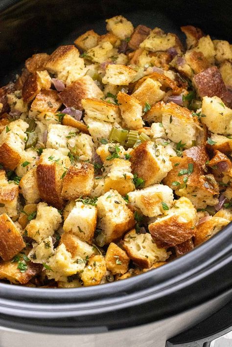 Crock Pot Stuffing, Thanksgiving Side Dishes Crockpot, Crockpot Thanksgiving, Moist Stuffing, Crockpot Stuffing, Stuffing Recipes For Thanksgiving, Stuffing Ingredients, Thanksgiving Stuffing, Thanksgiving Side