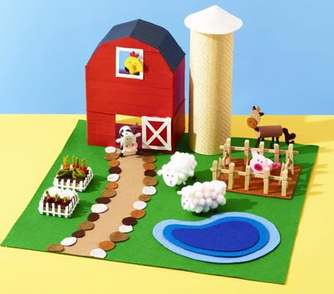 Diy House School Project, Farm Animals Projects For Kids, Farm School Project, Farm Projects For Kids, Farm Animals Project, Animal Habitat Diorama, Habitat Diorama, Craft Stick Projects, Preschool Creative Art