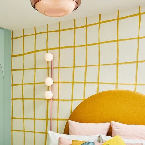 Nicki Bamford-Bowes on Instagram: "We've had so much fun designing teen bedrooms recently. This is the sister bedroom to that of my previous grid post 👉🏻. The rooms were identical in shape and size and both sisters loved the idea of using pink and yellow in their scheme – yet still wanting something a little different from each other. This teen client's brief was: bold, fresh and fun ☝️ YOU'VE GOT IT! 🙌🙌 Tell me, which one is your favourite? DESIGN DETAILS 👇🏻 Super cool wall mural by @bela Sister Bedroom, Nyc Rooms, Pierre Yovanovitch, Diy Mural, Teen Bedrooms, Kids Interior Room, Hand Painted Walls, Tiny Apartment, Teen Bedroom