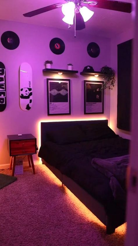 [SponsoredPost] 77 Hot Gaming Setup Bedroom Small Spaces Guides You'll Be Impressed By This Summer #gamingsetupbedroomsmallspaces Small Room Setup, Mens Room Decor, Bedroom Ideas For Small Rooms Diy, Mens Bedroom Decor, Bedroom Ideas For Small Rooms Cozy, Hypebeast Room, Wall Panels Bedroom, Chill Room, Bedroom Setup