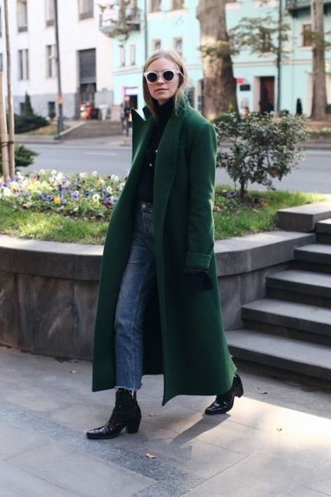 Rag And Bone Rover Boot Outfit, Green Duster Outfit, Green Coat Outfit, Mantel Outfit, Cute Winter Coats, Fall Fashion Coats, Style Parisienne, Oversized Coat, Winter Trends