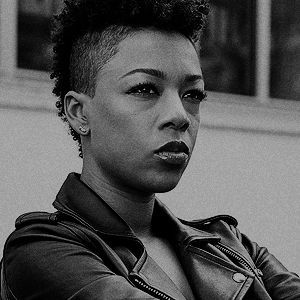 samira wiley Dreadlocks Undercut, Attractive Characters, Wayward Daughters, Samira Wiley, Holy Moly, Art Museums, Book Projects, My Wife, Beautiful People