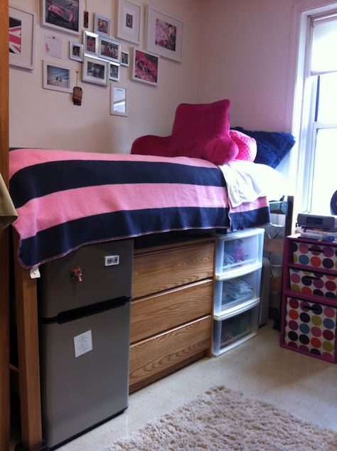 Dorm Bed Risers, Target Dorm, Sorority House Rooms, Lofted Dorm Beds, Dorm Fridge, College Dorm Room Inspiration, Dorm Bed, Dorm Stuff, Freshman Dorm