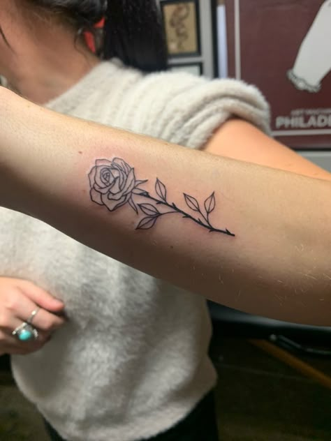 Rose Tattoo Upper Arm Women, Rose Tattoos Arm, Simple Tattoos On Forearm, Rose Tattoos On Arm, Rose Tattoos On Forearm, Rose Tattoo On Arm For Women, Arm Tattoo Rose, Rose Tattoo On Forearm For Women, Rose Side Arm Tattoo