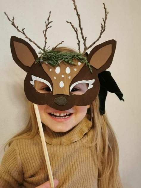 Diy Mask For Kids, Christmas Mask Ideas, Animals Masks For Kids Crafts, Deer Craft For Kids, Cardboard Mask Diy, Animal Mask Ideas, Diy Mask Costume, Mask Ideas For Kids, Diy Christmas Masks