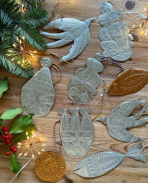 My two embossed tin decoration workshops sold out so we have added two more dates! Come and learn a new craft and spend a lovely evening… | Instagram Foil Christmas Decorations, Christmas Ornaments Crafts, Clare Youngs, Tin Foil Art, Metal Embossing Art, Computer Writing, Metal Decorations, Tin Ornaments, Metal Ornaments