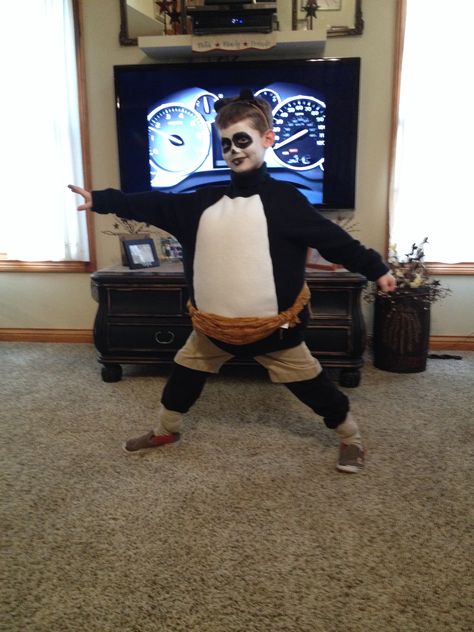 Kung fu panda costume. Kung Fu Panda Costume, Panda Costume, Panda Costumes, Diy Costume, Halloween 2022, Halloween 2016, Kung Fu Panda, Diy Costumes, Kung Fu