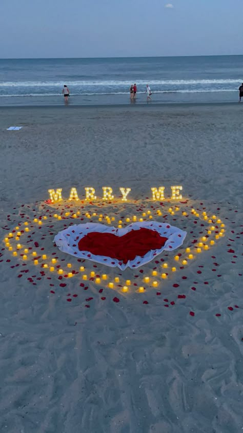 Marry Me Proposal Ideas Romantic, Beach Proposal Setup Simple, Will You Marry Me Beach Ideas, Water Proposal, Wedding Proposal Ideas Beach, Simple Beach Proposal Ideas, Marry Me Beach Proposal, Dream Proposal Beach, Proposal At The Beach