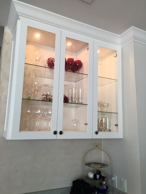 1/8" clear glass that is inset in wood cabinet doors with 1/4" glass shelves Display Kitchen Cabinet, Storage Cabinet Decor, Kitchen Glass Cabinets Display Ideas, Before And After Cabinets, Cupboard Design Kitchen, Cabinet Decor Kitchen, Cupboards Designs, Glass Cabinet Display, Cabinet Makeover Kitchen