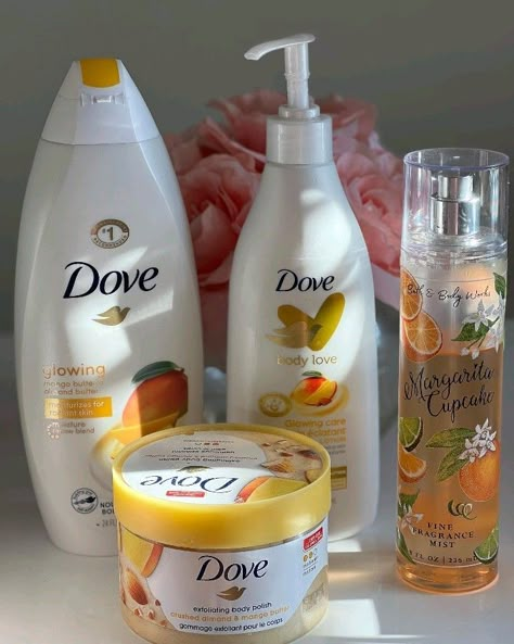 Profumo Victoria Secret, Dove Body Wash, Body Hygiene, Basic Skin Care Routine, Bath And Body Works Perfume, Shower Skin Care, Body Smells, Perfect Skin Care Routine, Pretty Skin Care