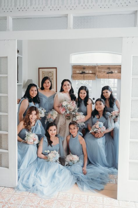 Champagne Tulle Bridesmaid Dresses, Inspirasi Gaun Bridesmaid Hijab, Entourage Gowns Bridesmaid, Blue Tulle Bridesmaid Dress, Bridesmaid Photoshoot Ideas, Gaun Bridesmaid Hijab, Powder Blue Bridesmaid Dress, Entourage Gowns, Bridesmaid Color