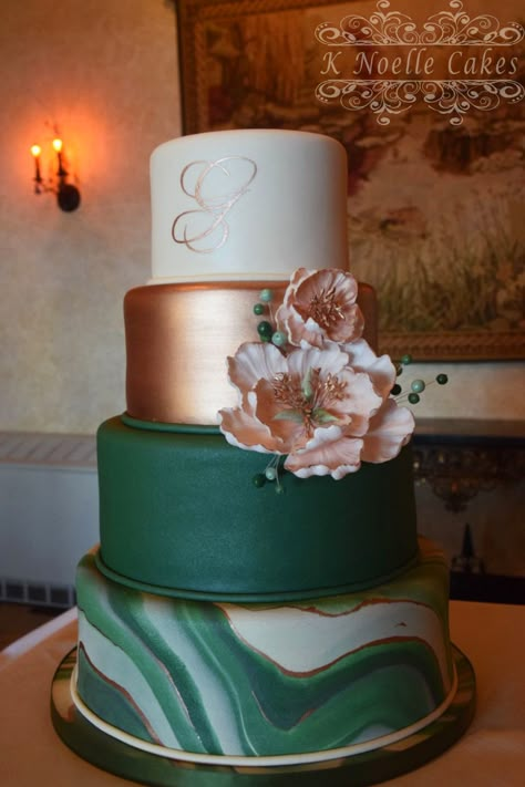 Rose gold/Hunter green and Marbled wedding cake by K Noelle Cakes Wedding Cakes Elegant Emerald Green, Forest Green Rose Gold Wedding, Rose Gold And Hunter Green Wedding, Hunter Green And Gold Party Decorations, Emerald Green Black And Rose Gold Wedding, Black Green And Rose Gold Wedding, Hunter Green And Gold Wedding Cake, Emerald And Rose Gold Wedding Decor, Hunter Green Cake Ideas