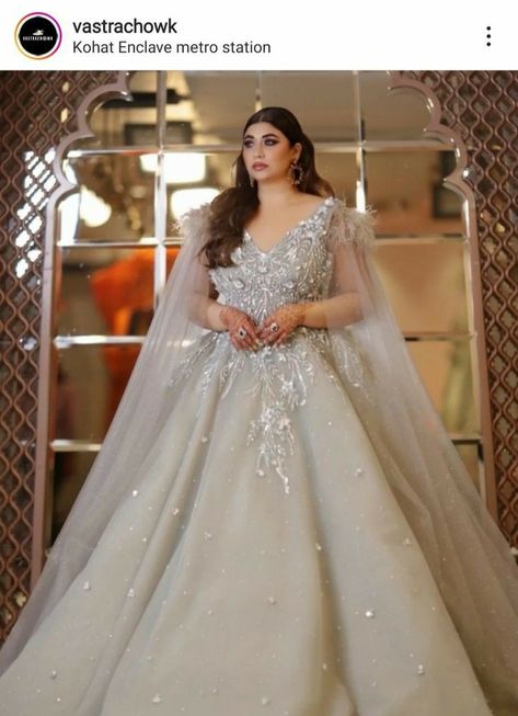 Gowns Dresses Indian Receptions For Bride, Wedding Reception Gowns For Bride Indian, Sangeet Gowns For Bride, Gowns For Engagement Indian, Engagement Gowns Indian Brides Outfit, Wedding Reception Gowns For Bride, Engagement Dress For Bride Indian Gown, Reception Gowns Indian Bridal, Engagement Gowns Indian