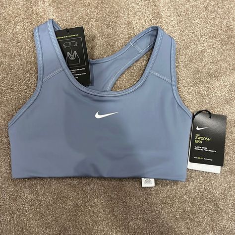 Nike Sports Bra Aesthetic, Nike Women Clothes, Nike Running Clothes, Cute Sports Bras, Cute Athletic Outfits, Clothes Sport, Nike Clothes, Sports Outfits, Cute Sports Bra