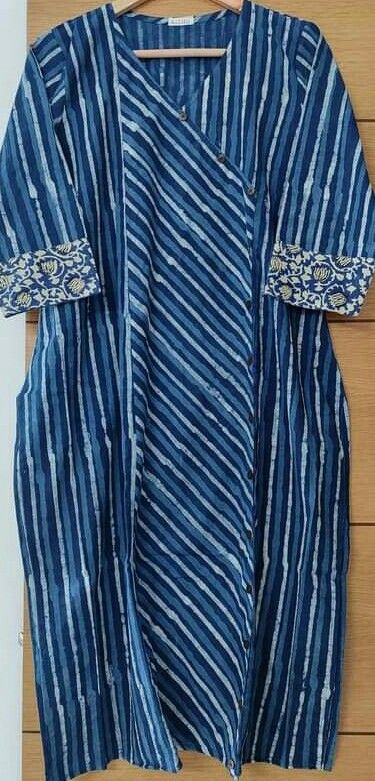 Indigo Kurti Designs Latest, Stripes Kurti Designs Latest, Indigo Kurti Designs, Striped Kurti Design, Kurti Pants, Kurta Pattern, Anarkali Designs, Salwar Kurti, Silk Kurti Designs