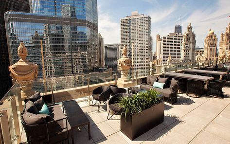 London House Chicago, Chicago Bachelorette Party, Rooftop Chicago, Chicago Bachelorette, Ocean Prime, The Pjs, Chicago Landmarks, Travel Chicago, Chicago Things To Do